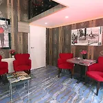 Maxwell Hotel