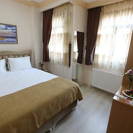 Maxwell 3* Istanbul