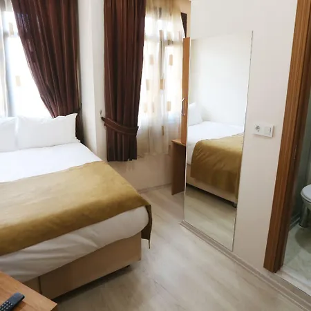 Szálloda Maxwell 3*