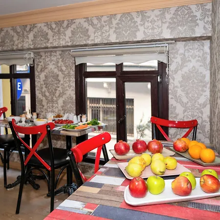 Maxwell 3* Istanbul