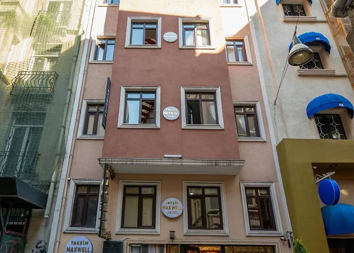 Отель Maxwell 3*