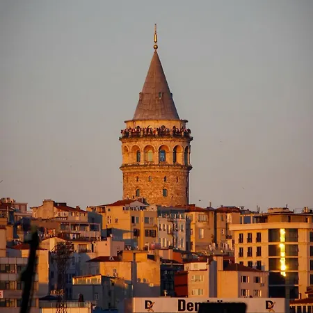 Maxwell 3* Isztambul